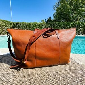 Handsome Cognac Leather Weekender